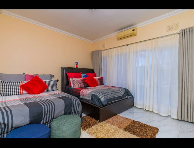 4 BEDROOM HOUSE FOR SALE IN WESTVILLE